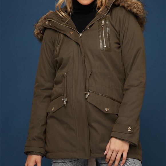 Winter coat - Picture 5 of 5